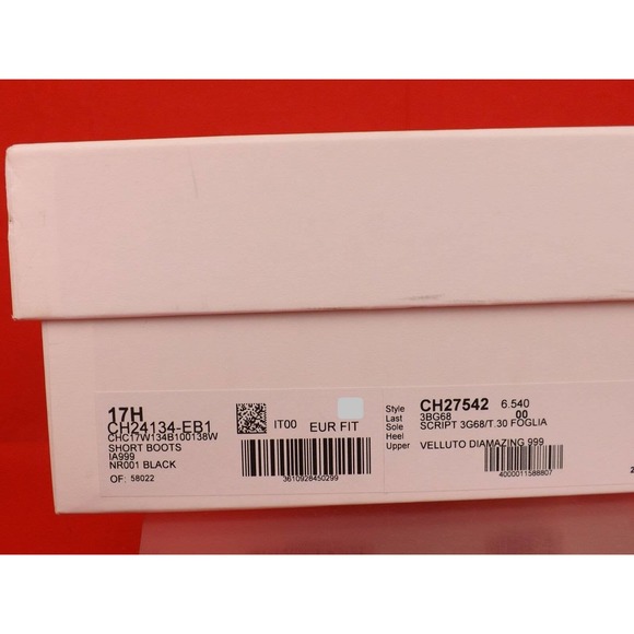 NIB CHLOE SUSANNA BLACK VELVET GOLD STUDS BUCKLES MOTORCYCLE ANKLE BOOTS 39 9 - Picture 12 of 12